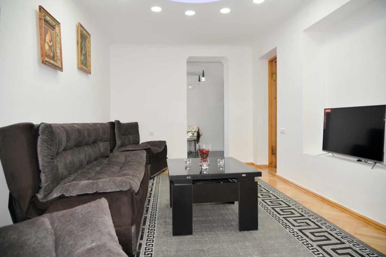 Anastasia Apartment Kutaiszi Kültér fotó