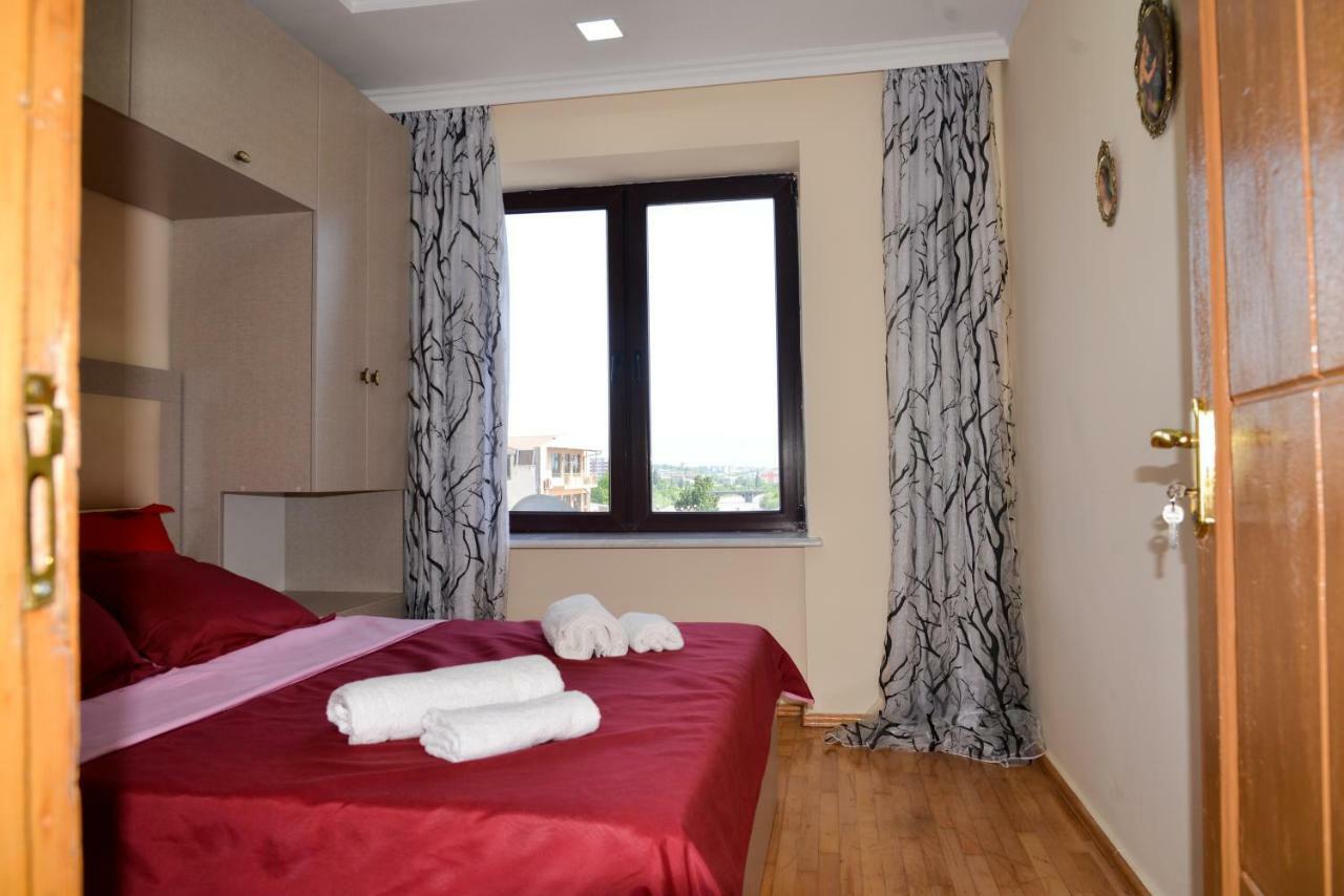Anastasia Apartment Kutaiszi Kültér fotó